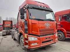 双驱轻体二手解放牵引车 375马力 国五 原版车