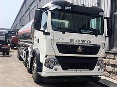 重汽豪沃前四后八铝合金油罐车20吨