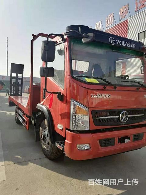 临沂大运10吨平板车 黄牌平板运输车 挖机拖车