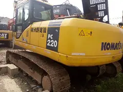 低价出售原装小松200、220、240等二手挖掘机