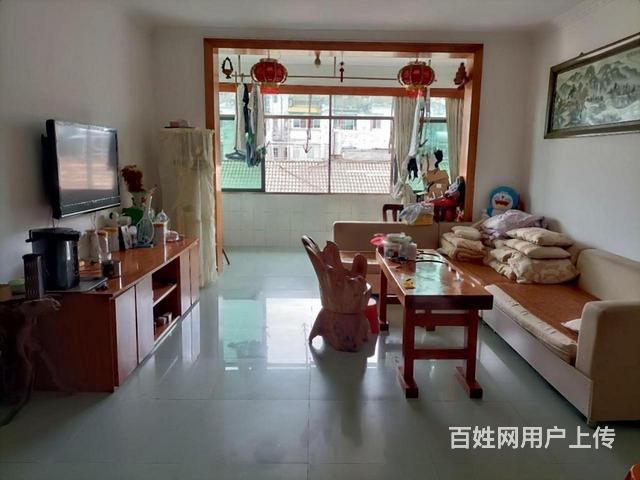 梨树园小区南苑2室1厅1卫的图片