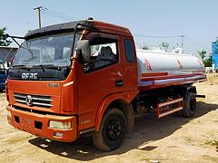 【好消息】出售2方吸粪车，3方吸粪车，8方吸粪车