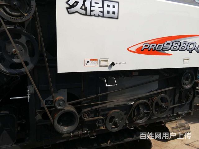 二手收割机拖拉机 欢迎来质询打包价格的图片