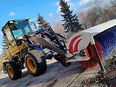 99新铲车+扫雪刷