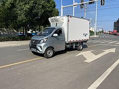 长安2米8小型冷藏车 国六厂家直销有现车