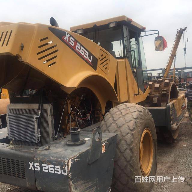 喀什出售二手徐工22吨压路机—本地转让的图片