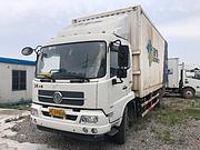 威海低价转让17年10月6.8米东风天锦厢式货车