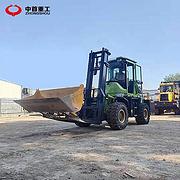 3.5吨四驱越野叉车