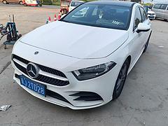 奔驰A级 2020款 A 180 L 1.3T 双离合 运动