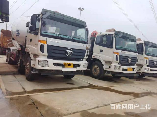 刚到一批欧曼前四后八水泥罐车375马力的图片