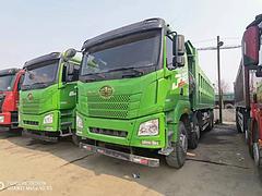 出售4台20年解放JH6前四后八自卸车8米货箱