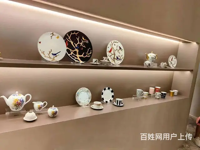 （易转介绍）义乌万达附近百货家居馆带生意整体转让的图片