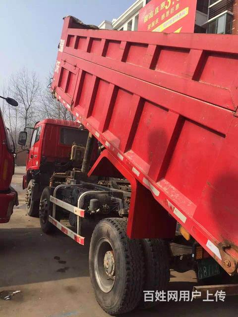 前四后四自卸工程车，有瑞沃190.210，230等的图片
