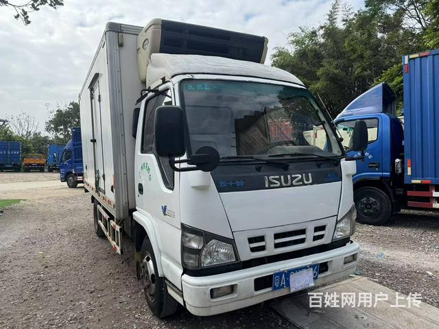 16年五十铃600P冷藏车单排双轮4米2车厢带中门的图片