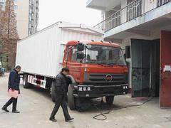 小三轴飞翼运输车价格 15308669088