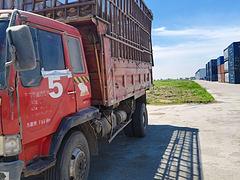 解放 自卸车