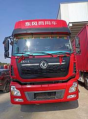 20年8月东风天龙，三桥9.6米高栏车