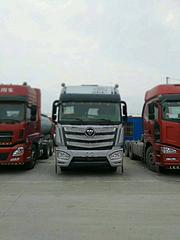 转让17年二手欧曼牵引车 460马力 国五 双驱轻