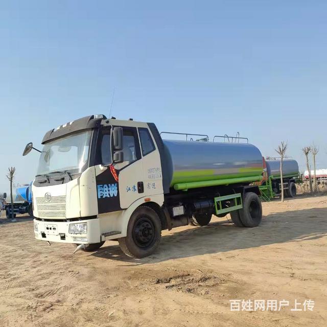 16年解放J6洒水车12立方 通辽功能配置齐全的图片