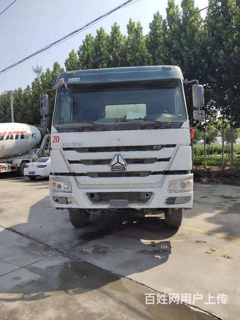 二手豪沃搅拌车 18方 380马力 前四后八轮的图片