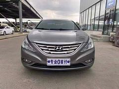 现代 索纳塔 2011款 第八代索纳塔 2.0 手自一体 L