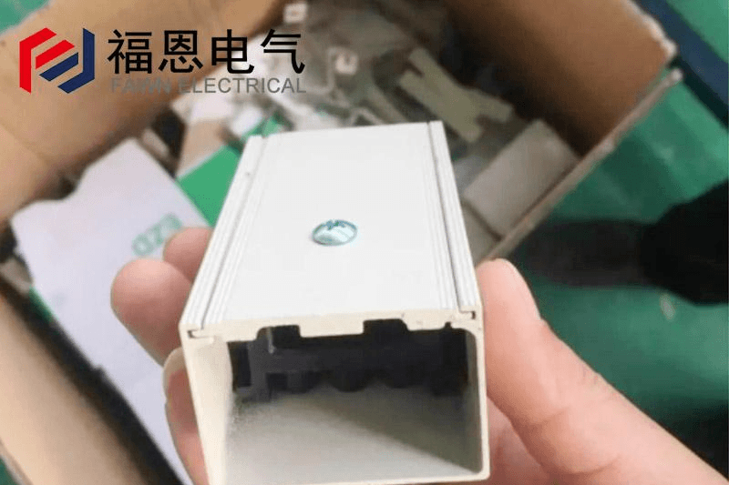 照明母线槽6