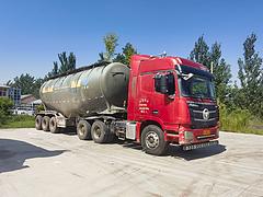福田欧曼 重体牵引车