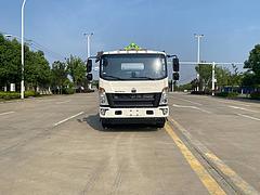 国六豪沃八吨油罐车  多少