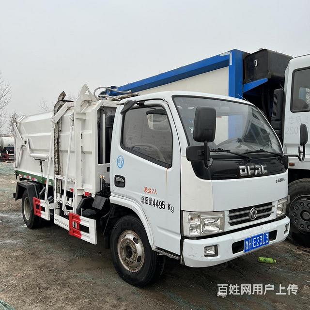 17年9月东风多利卡垃圾车 延安源头厂家的图片