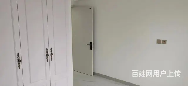 南站东方新天地二室一厅精装修出租的图片