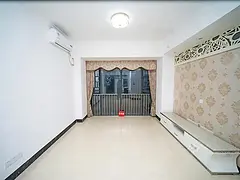 龙华花半里 精装四房 拎包入住 有地铁 绿化好 居