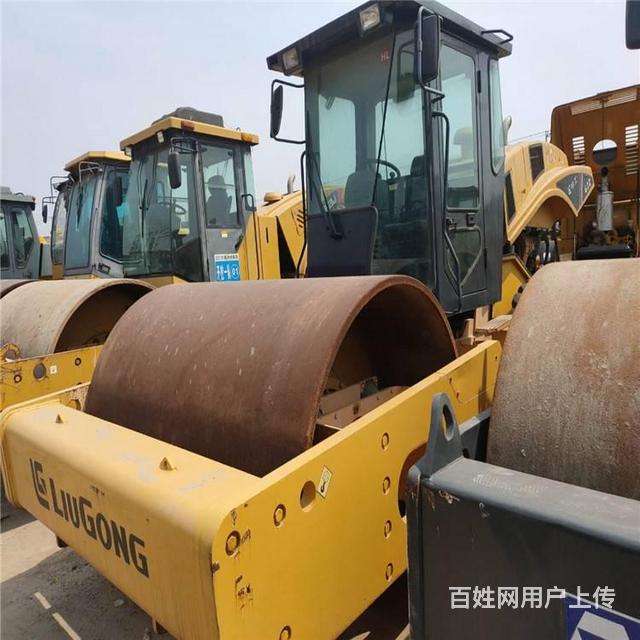 岳阳二手压路机转让 徐工20吨22吨26吨全液压式的图片
