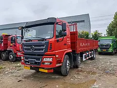 出售一批平板后翻自卸车，六杠，220马力