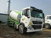 17年二手豪沃轻量化搅拌车 340马力 大12方