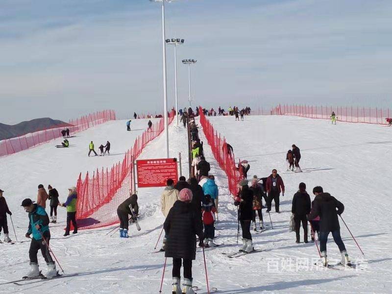 丹东滑雪哪家好?首选丹东太阳岛