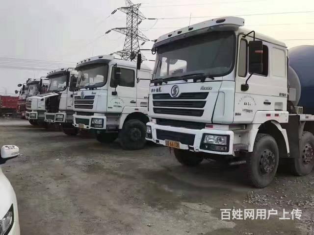 个人急需处理一批二手混凝土搅拌罐车的图片