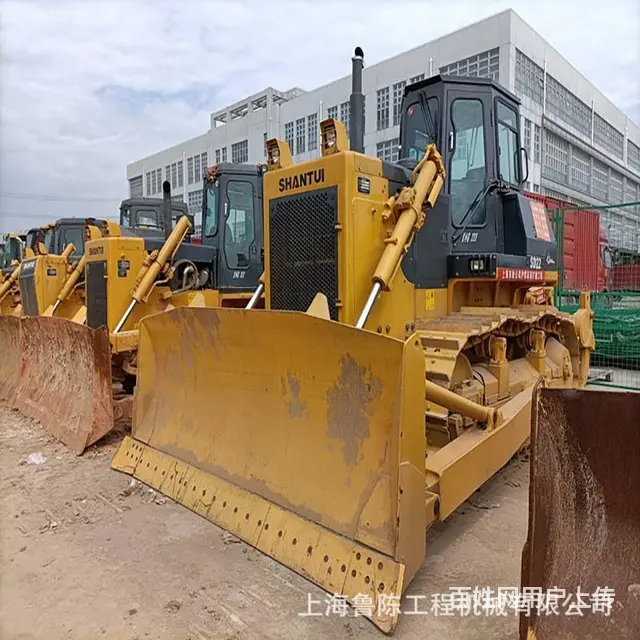 转让山推160,220,320二手推土机 质保一年的图片