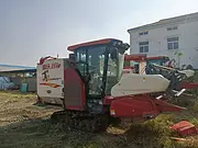 出售23年雷沃收割机 车况非常好 价格便宜