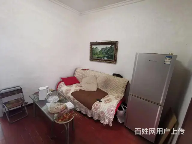 一楼，适合老人，顺达社区 普通住宅 简单装修随时可看的图片