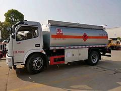 5吨油车出售危险品罐车8吨油槽罐车工地运油车