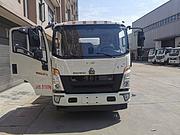 国六豪沃5吨油罐车，源头厂家价格优惠