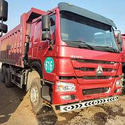 出售19年国三无手续5.6一6米豪沃后八轮自卸车