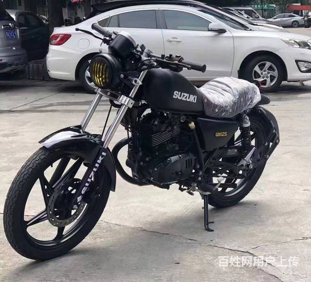实体店出售二手摩托车,五羊本田，雅马哈，铃木，豪爵的图片