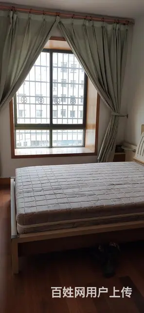 十里浔海花园 110平米 三室两厅 价格67万 看中可谈的图片
