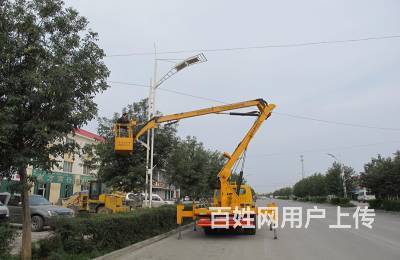 黔西吊车叉车设备起重，搬运，安装的图片