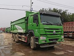 出售19年豪沃环保自卸车 380马力5.8米大箱