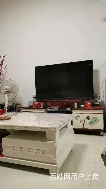 宜都新法院旁一室一厅一卫一厨出租的图片