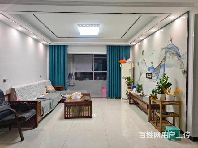 盛世国际6楼，三室两厅元宝户型，精装修，送车位储的图片