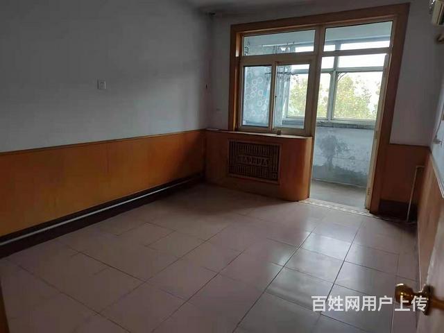 二化五区2002年房,5楼2室1厅70平，实图，低于市场价的图片
