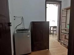 夏美路二房一厅出租，1700元/月，要求女生居住，​‌‌家私